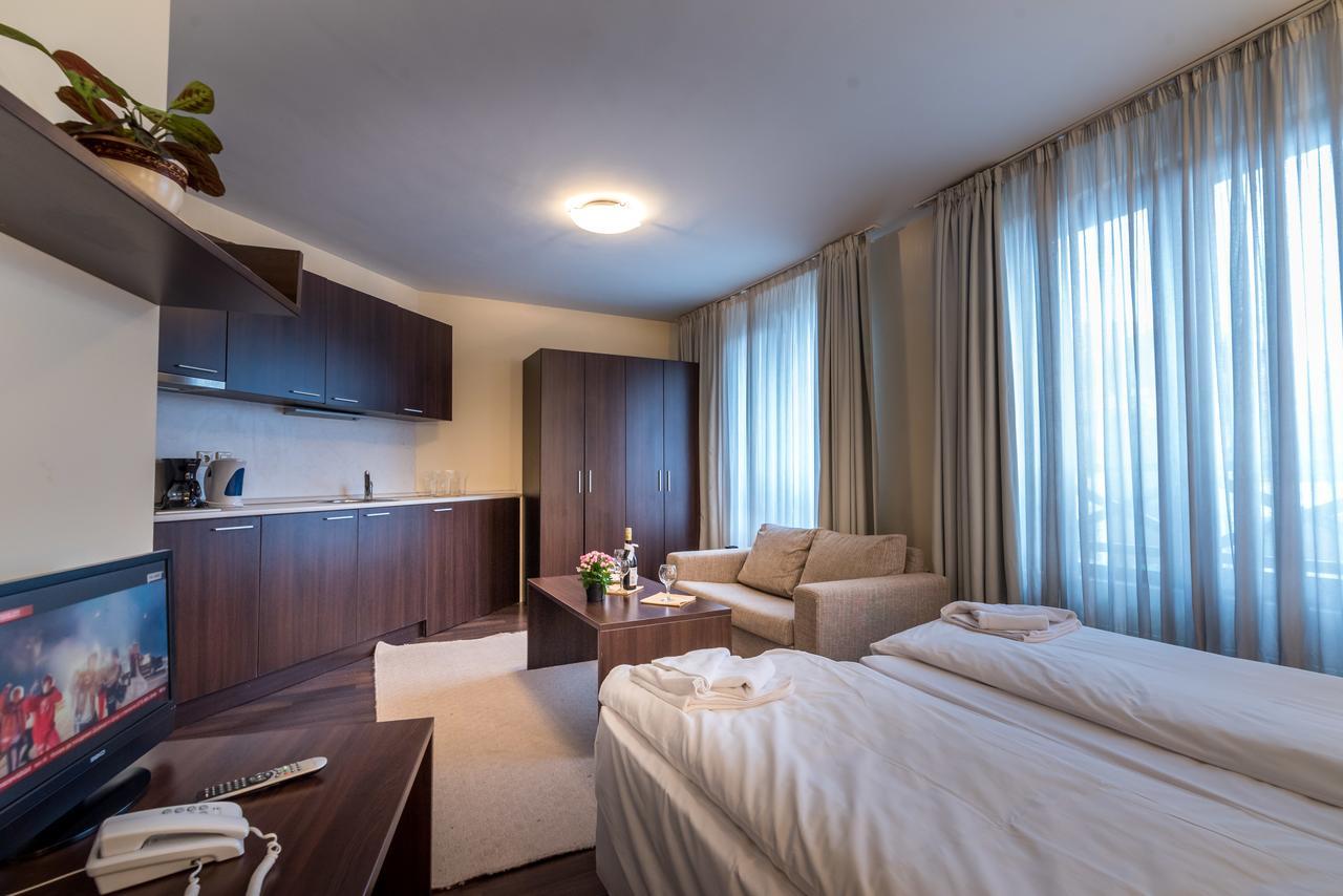 Aparthotel Aspen Bansko Bagian luar foto